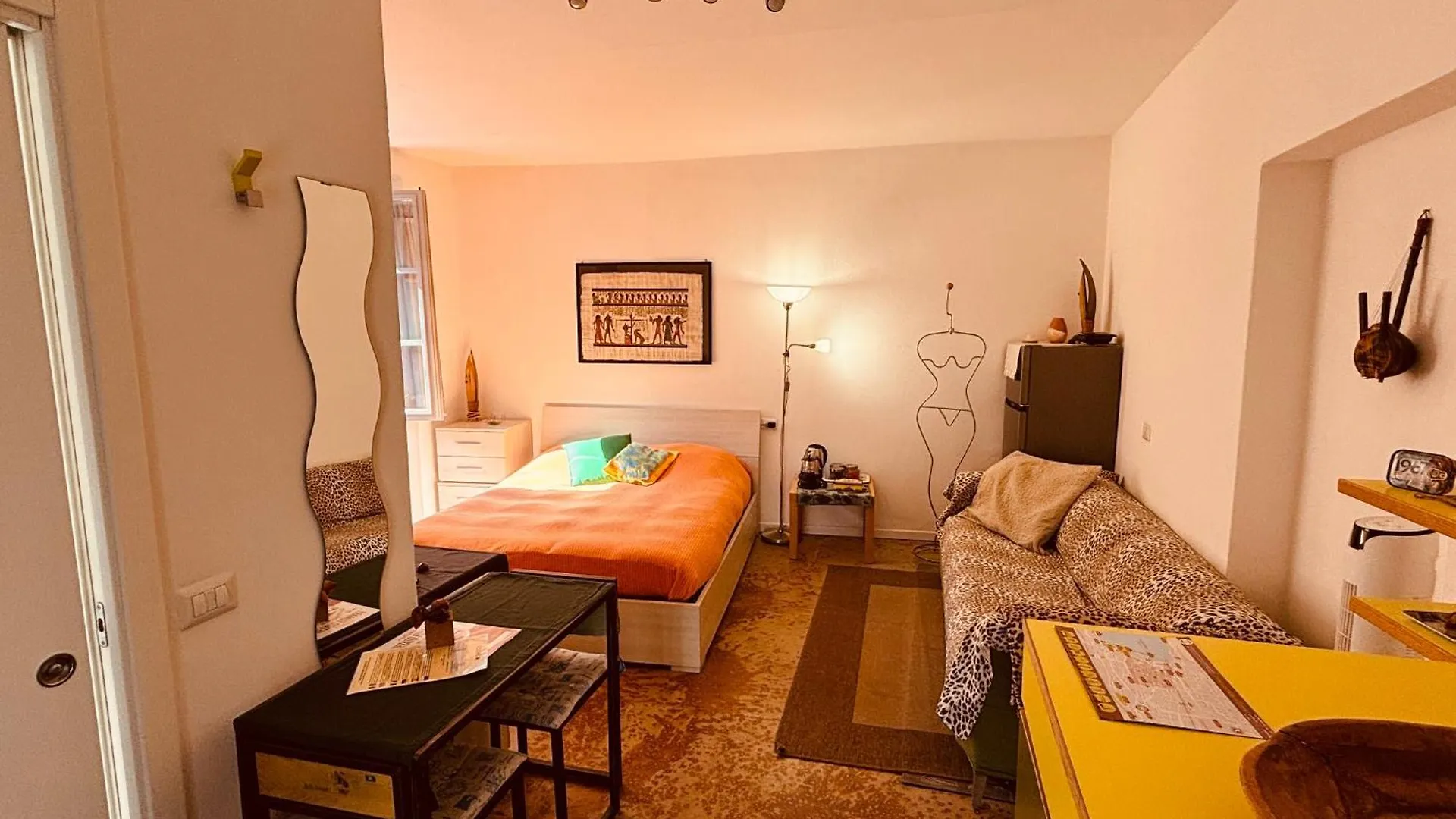 Barbara House Villa Como 0*,  Italy